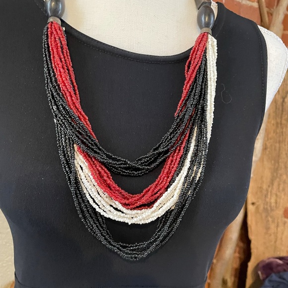 Red White & Black Matinee Twisted Seed Bead Boho Necklace - Picture 4 of 4